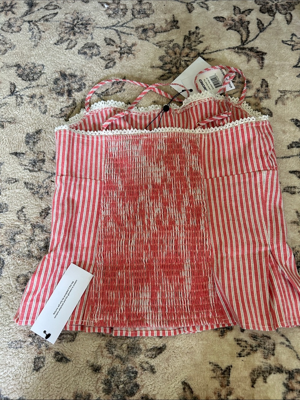 NWT! Rumored Lemon Grove top - Picture 5 of 10